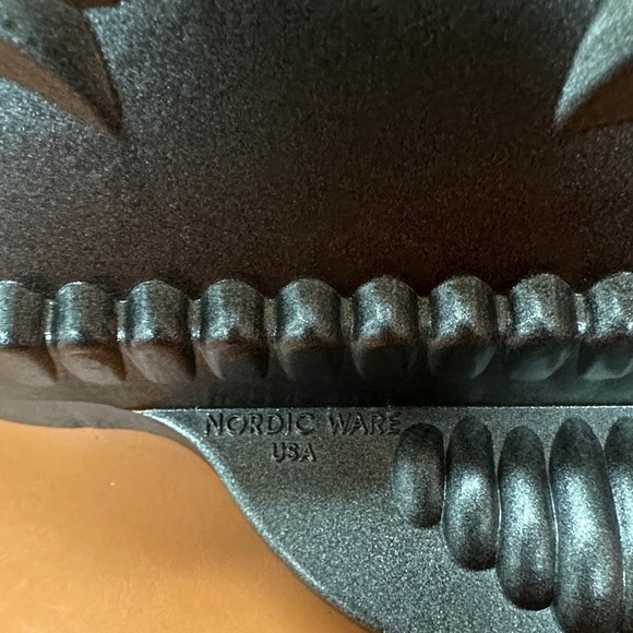 Nordic Ware Metallic Gray Decorative Cast Aluminum - Picture 2 of 7